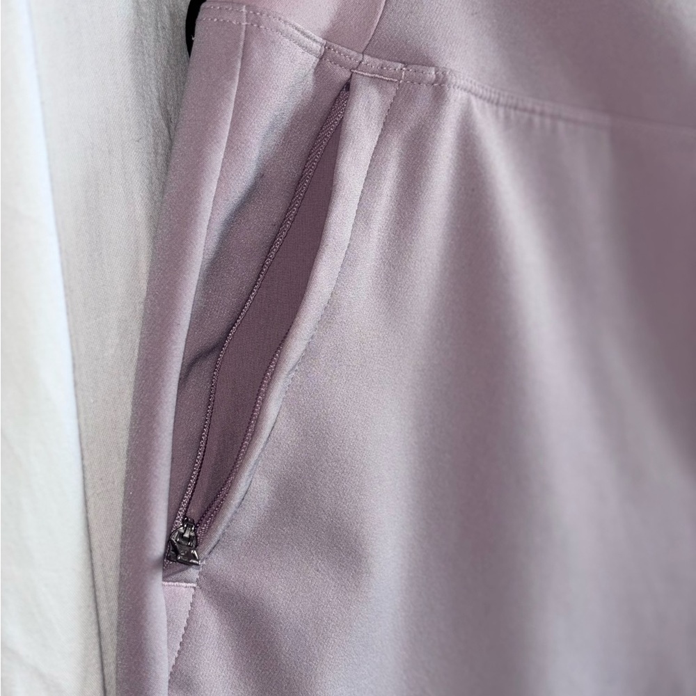 Athleta Women's Endless High Rise pale lavender Pants size 12 - Picture 7 of 16